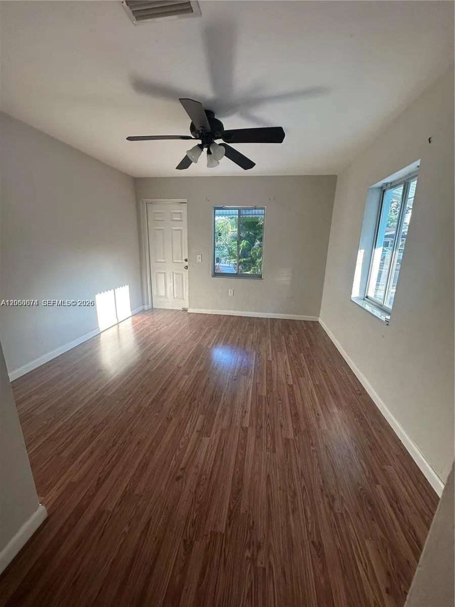 5743 Lincoln St # 1, Hollywood, FL 33021 photo 2