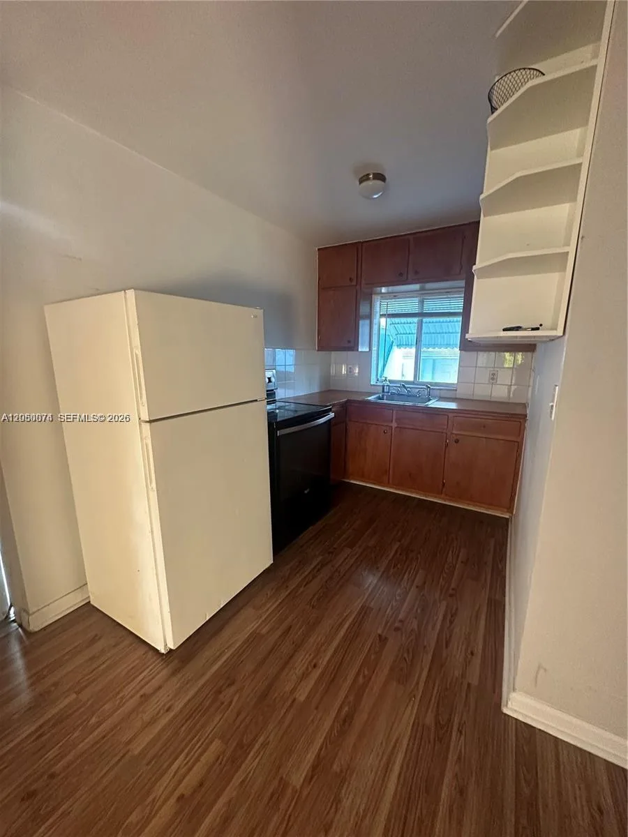 5743 Lincoln St # 1, Hollywood, FL 33021 photo 6
