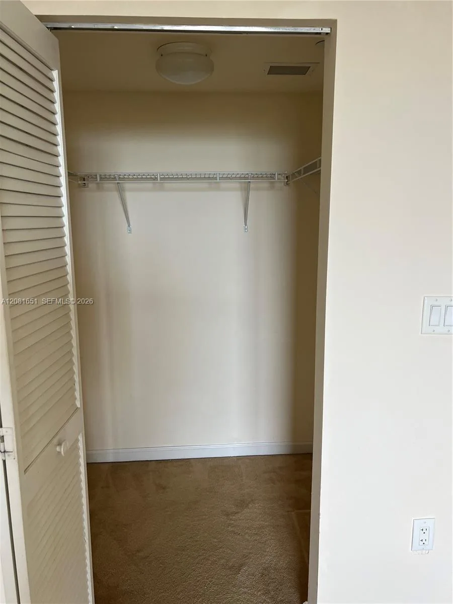 19501 W Country Club Dr # 611, Aventura, FL 33180 photo 10