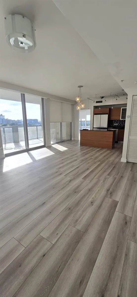 3451 NE 1st Ave # M0806, Miami, FL 33137