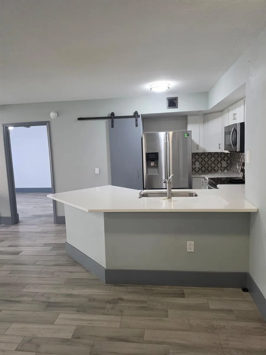 4211 San Marino Boulevard # 105, West Palm Beach, FL 33409 photo 8