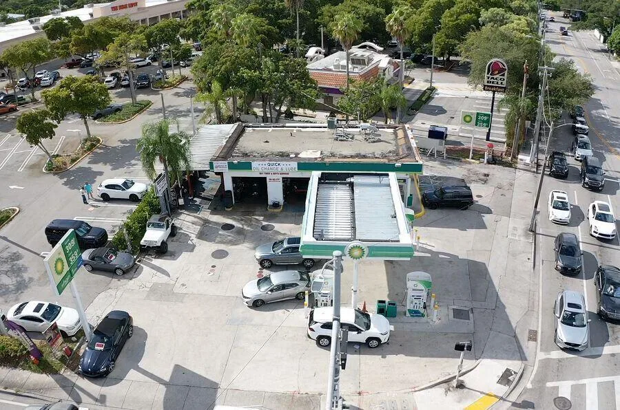 3198 S Dixie Highway, Miami, FL 33133 photo 3