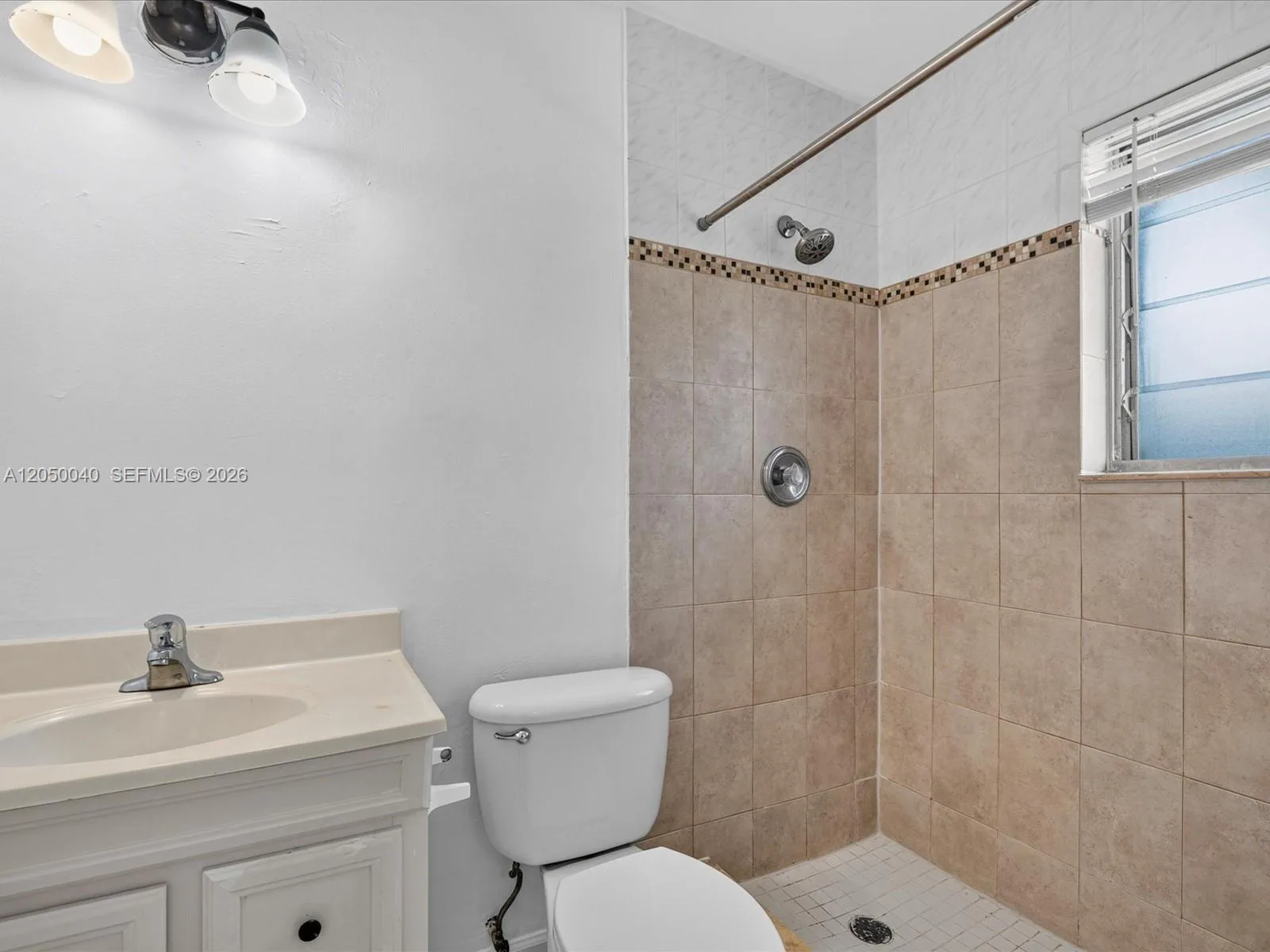 2513 NE 33rd Ave # 1-2, Fort Lauderdale, FL 33305 photo 6