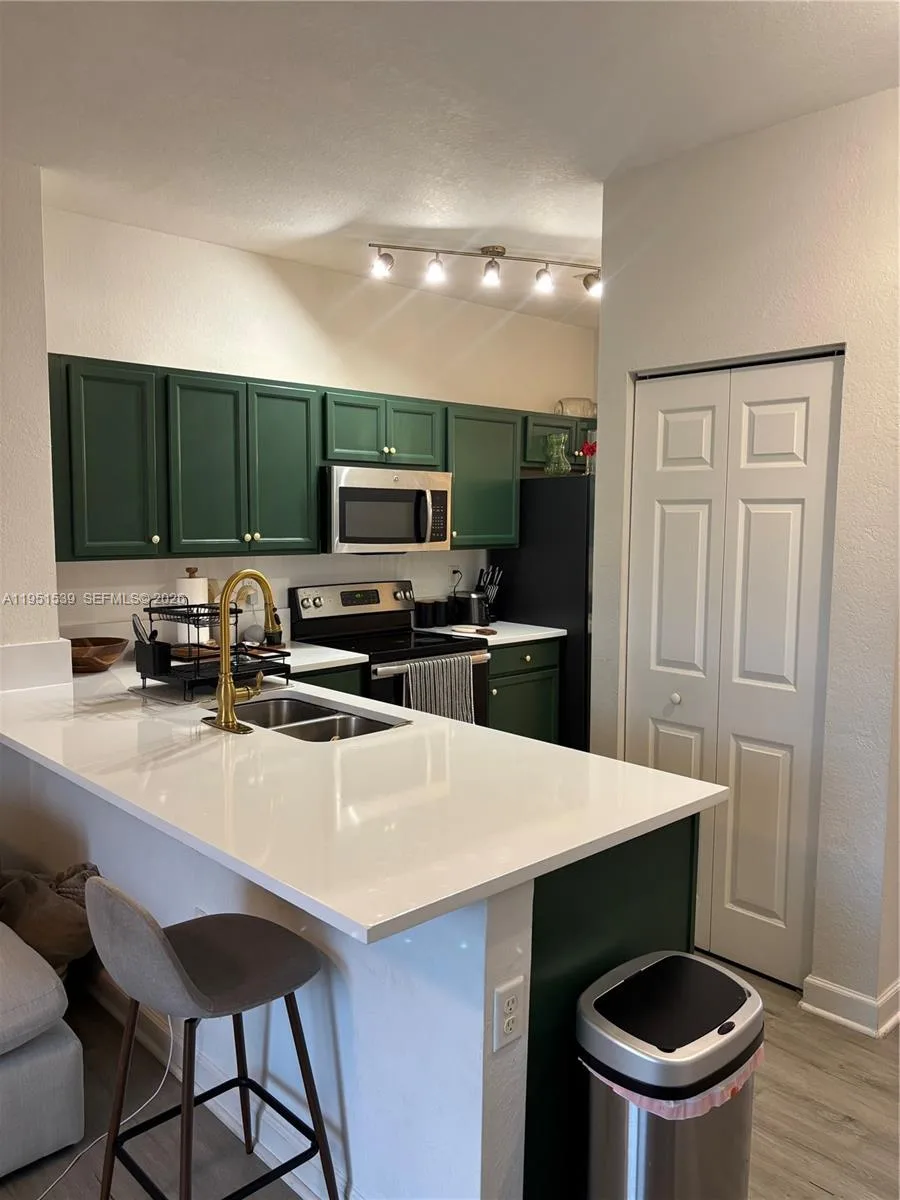 2819 SE 1st Dr # 8, Homestead, FL 33033 photo 3