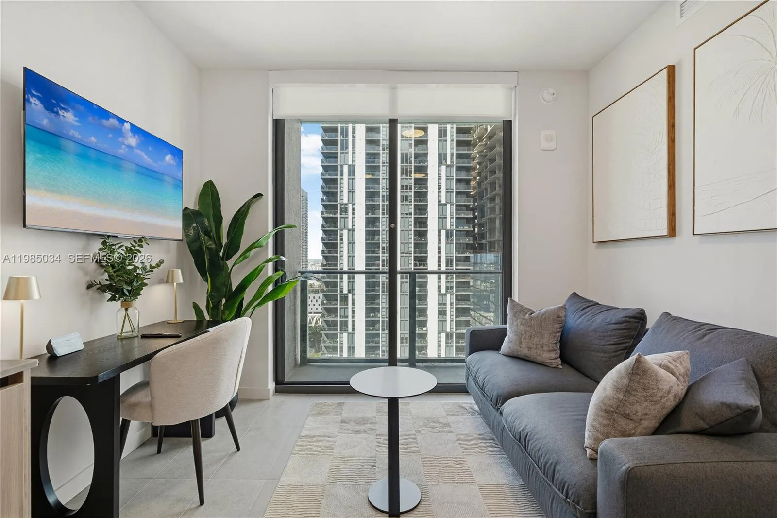 121 NE 5th St # 2706, Miami, FL 33132