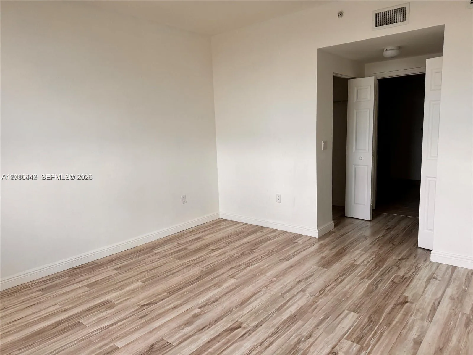 888 S Douglas Rd # 1602, Coral Gables, FL 33134 photo 4