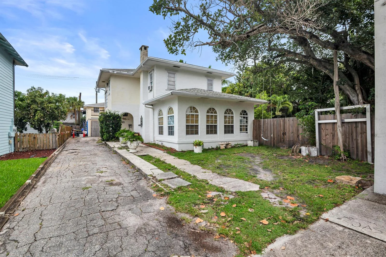 821 Omar Road, West Palm Beach, FL 33405