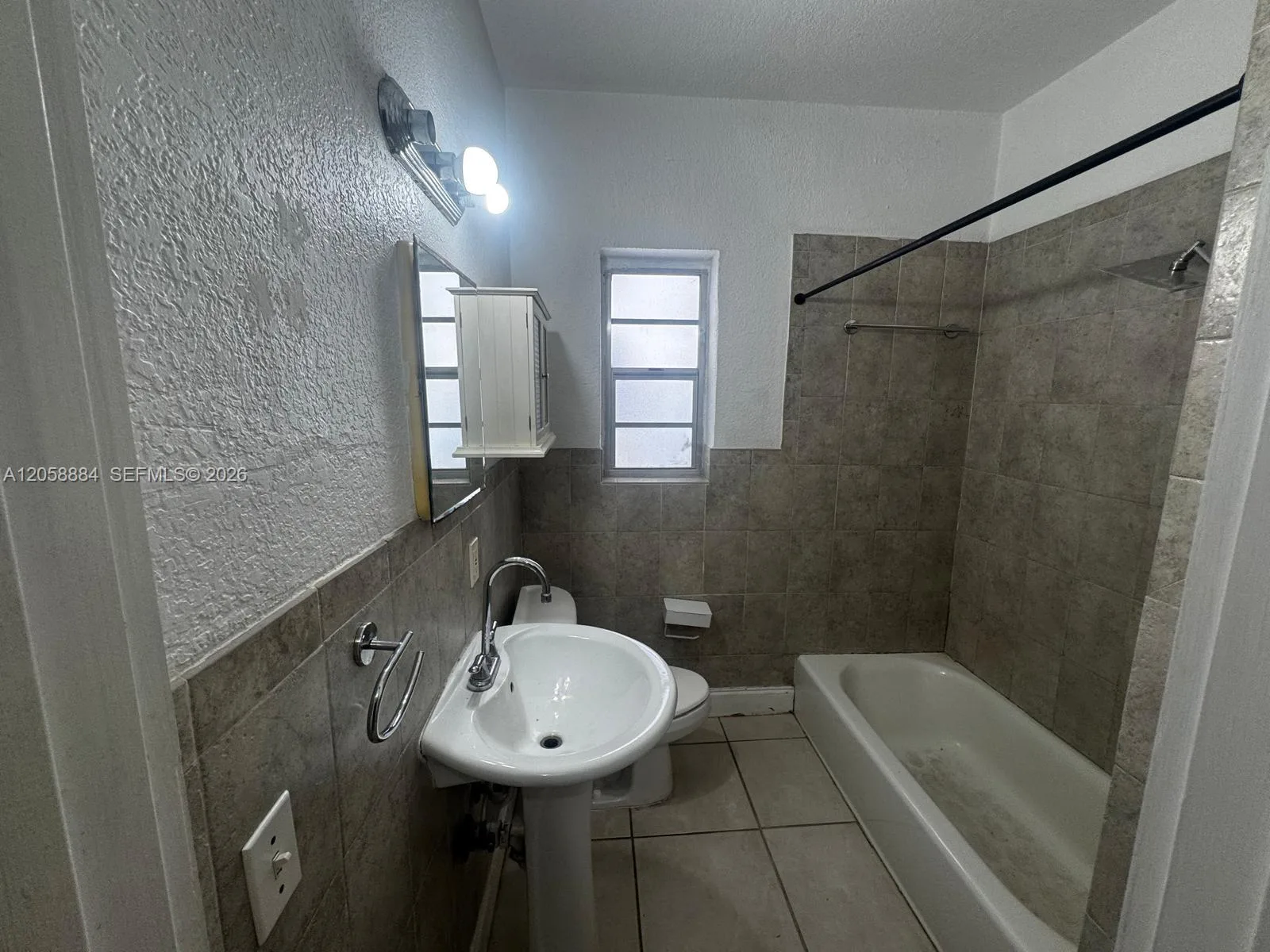 8335 Crespi Blvd # 2, Miami Beach, FL 33141 photo 11