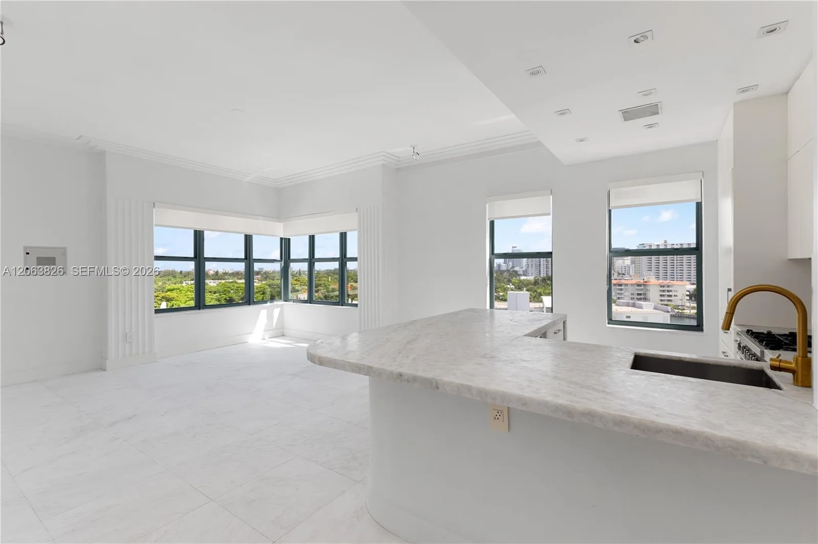 2421 Lake Pancoast Dr # 7A, Miami Beach, FL 33140