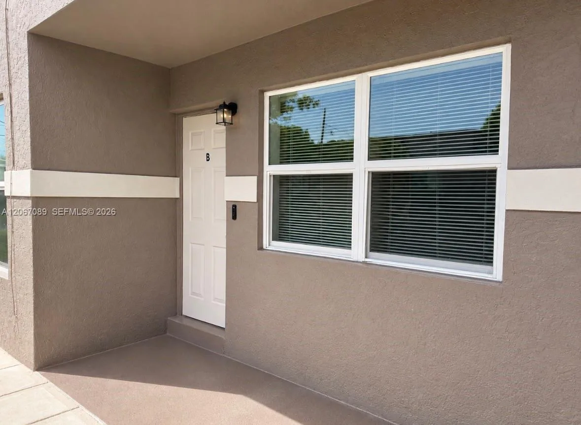 272 SW 3rd St # A-D, Deerfield Beach, FL 33441 photo 11