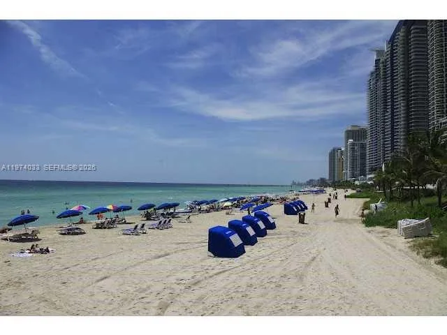 17375 Collins Ave # 1704, Sunny Isles Beach, FL 33160