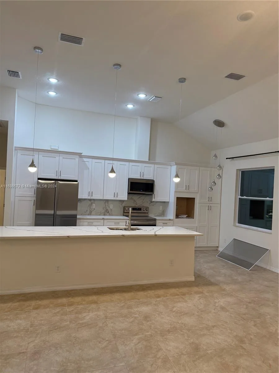15297 POTTSTOWN AVE, Port Charlotte, FL 33981 photo 5