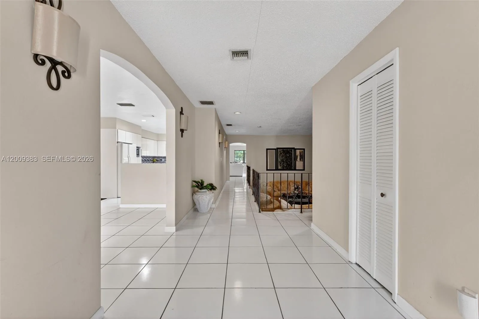 2450 NW 108th St, Miami, FL 33167 photo 5