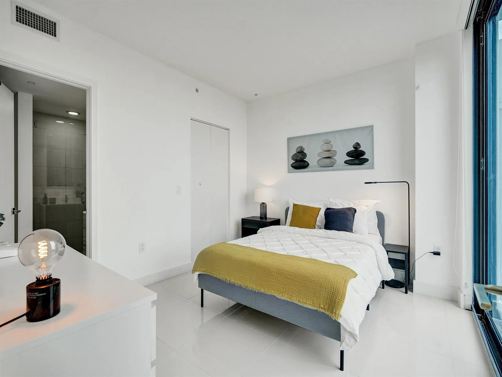 121 NE 34TH Street # 1210, Miami, FL 33137