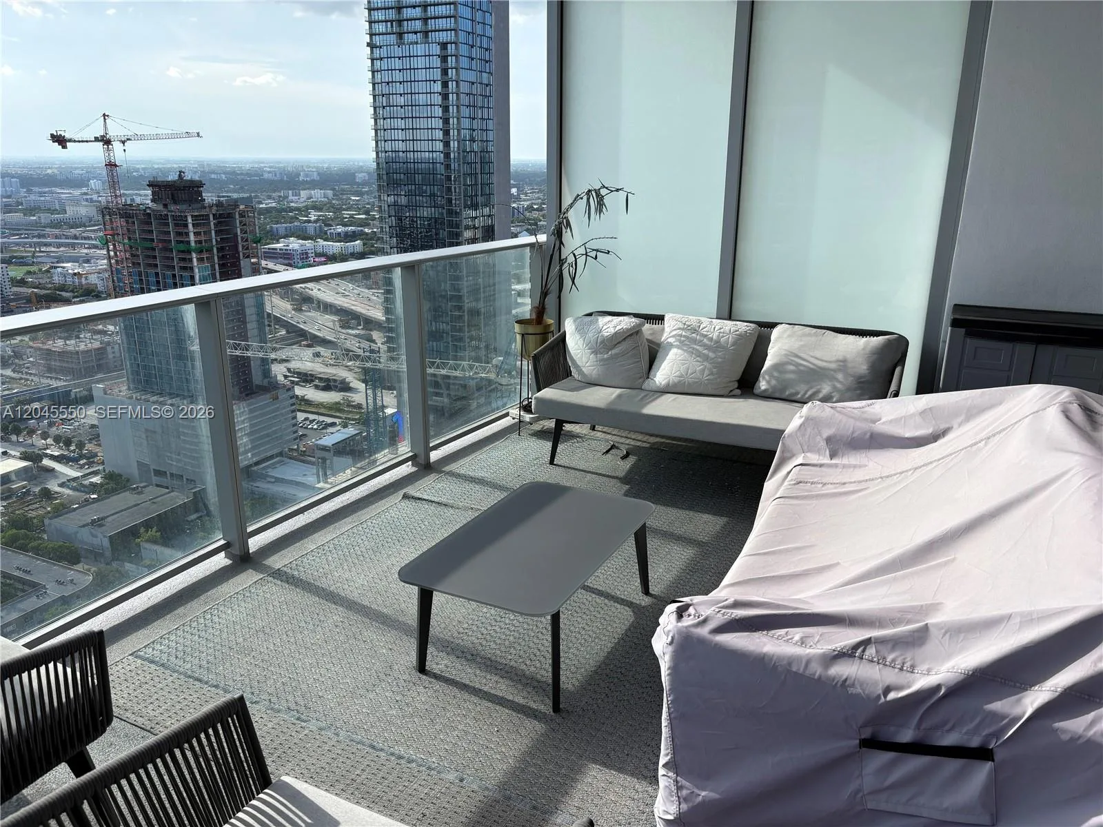 851 NE 1st Ave # 3706, Miami, FL 33132 photo 9