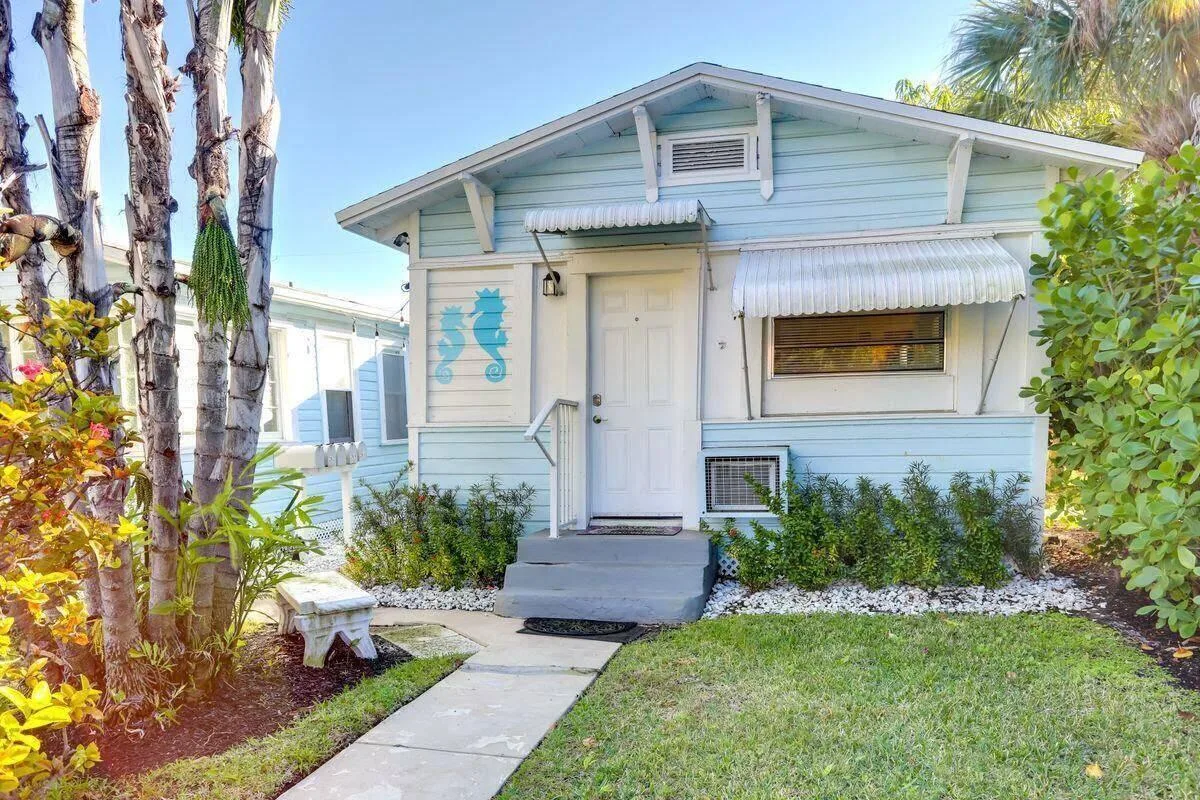 216 S M Street # 1, Lake Worth, FL 33460