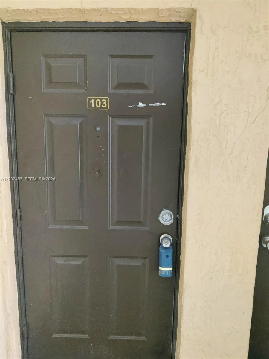 17415 NW 75th Pl # 103, Hialeah, FL 33015