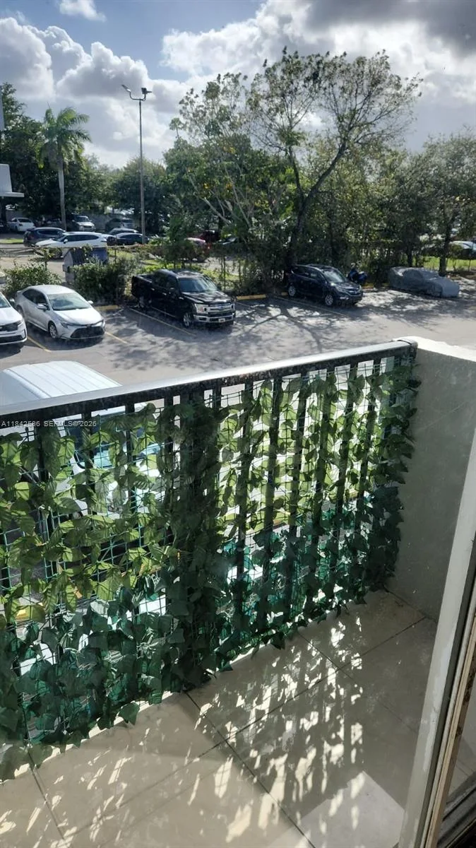 16450 NW 2nd Ave # 206, Miami, FL 33169 photo 4