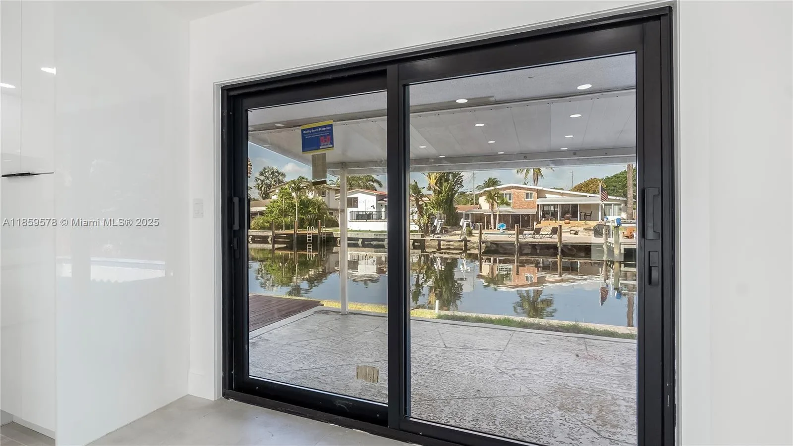 2417 NE 18th Ave, Wilton Manors, FL 33305 photo 11
