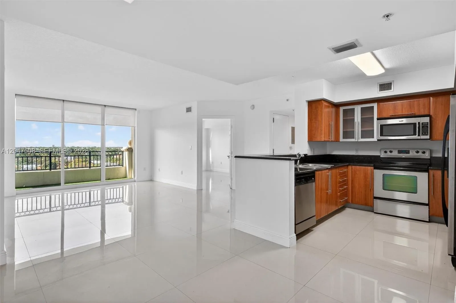 3232 SW 22nd St # 903, Miami, FL 33145 photo 13