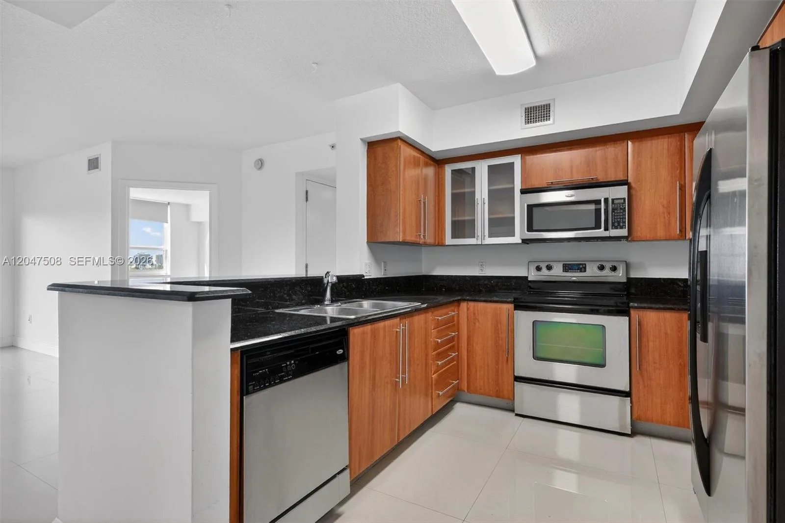3232 SW 22nd St # 903, Miami, FL 33145 photo 8