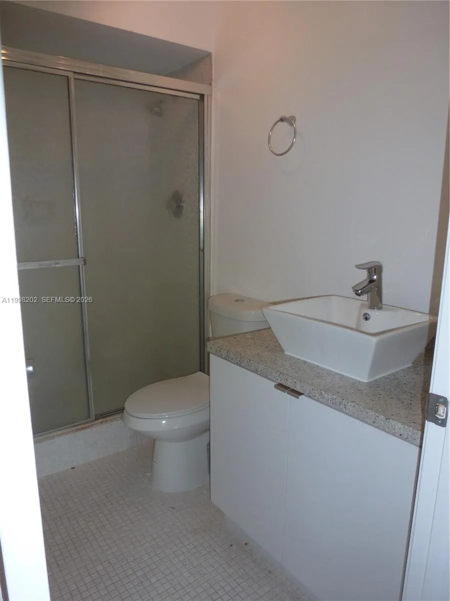 220 Lakeview Dr # 301, Weston, FL 33326 photo 7