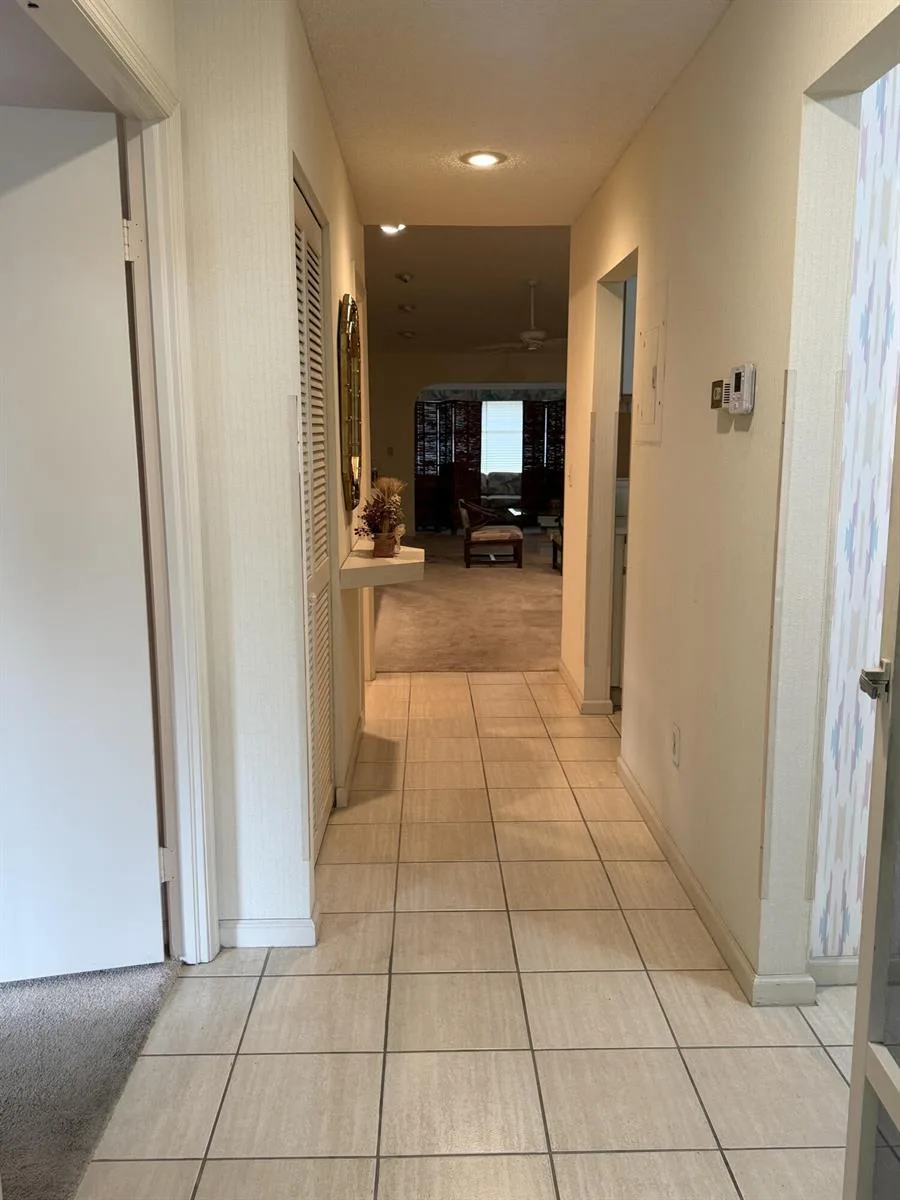 10107 Mangrove Drive, Boynton Beach, FL 33437 photo 2