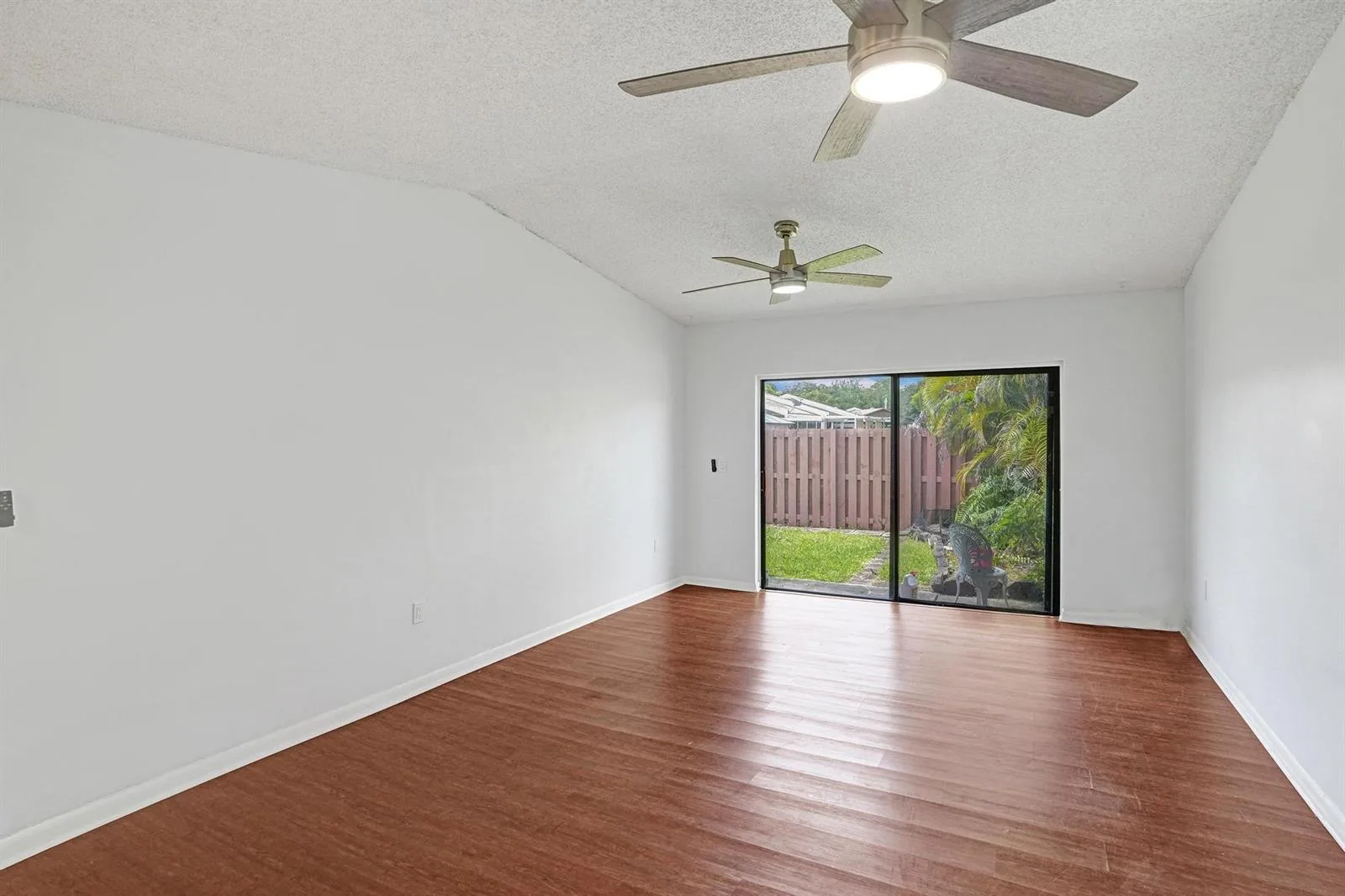 13934 SW 52nd Terrace, Miami, FL 33175 photo 5