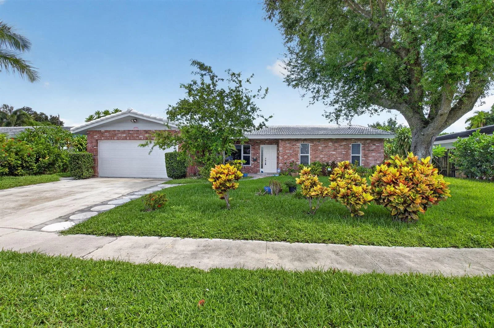 1301 SW 8TH Street, Boca Raton, FL 33486