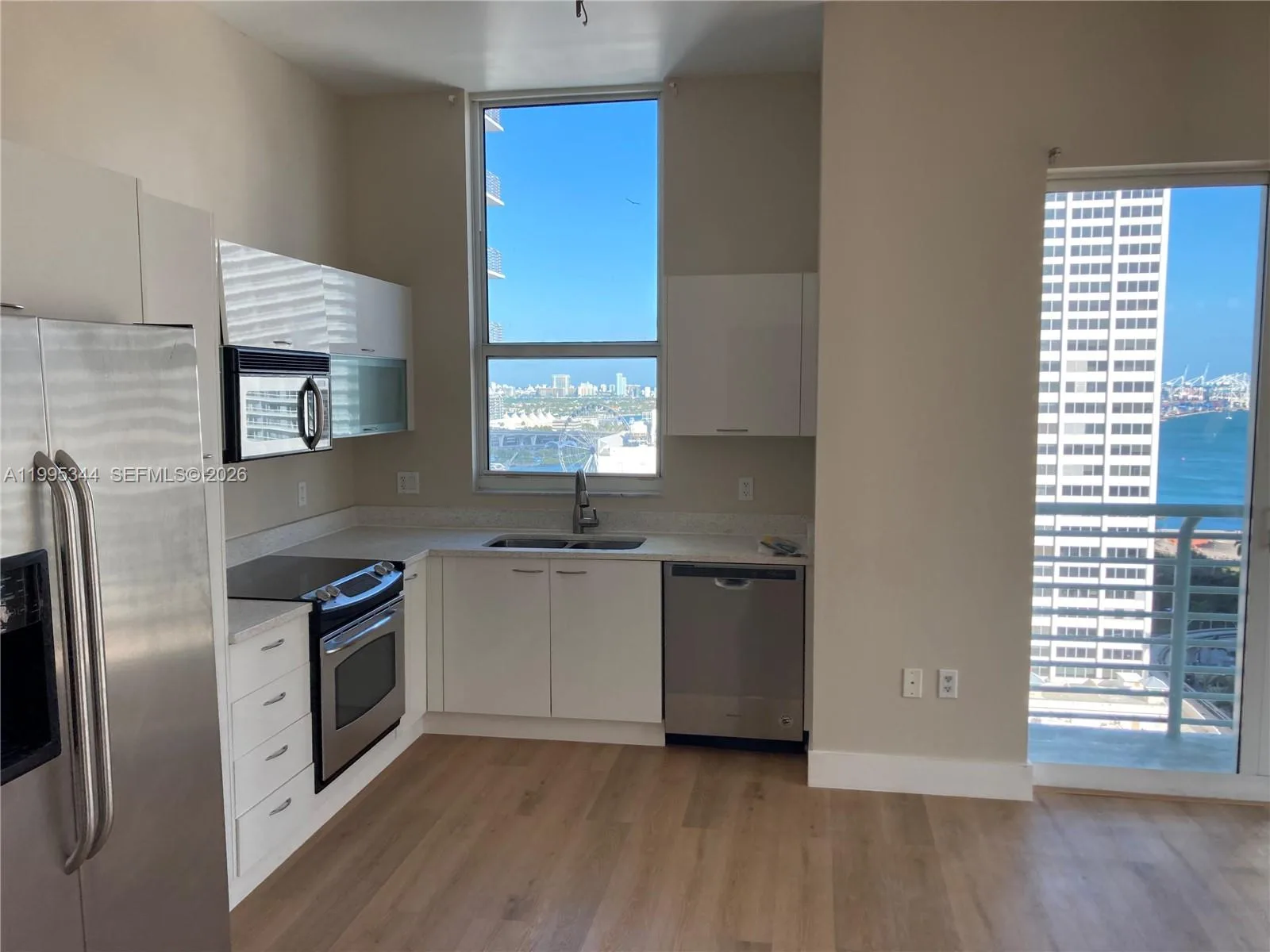 133 NE 2nd Ave # 2112, Miami, FL 33132