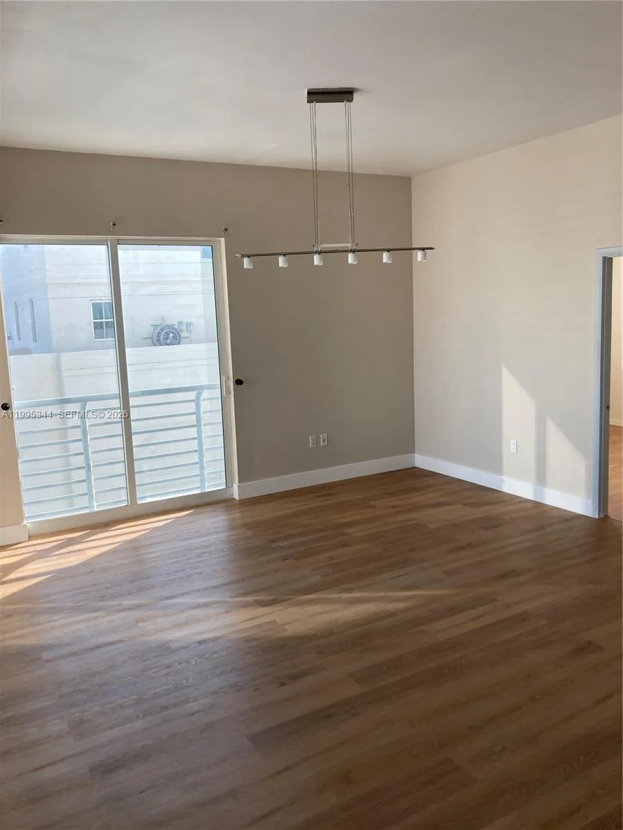 133 NE 2nd Ave # 2112, Miami, FL 33132 photo 5