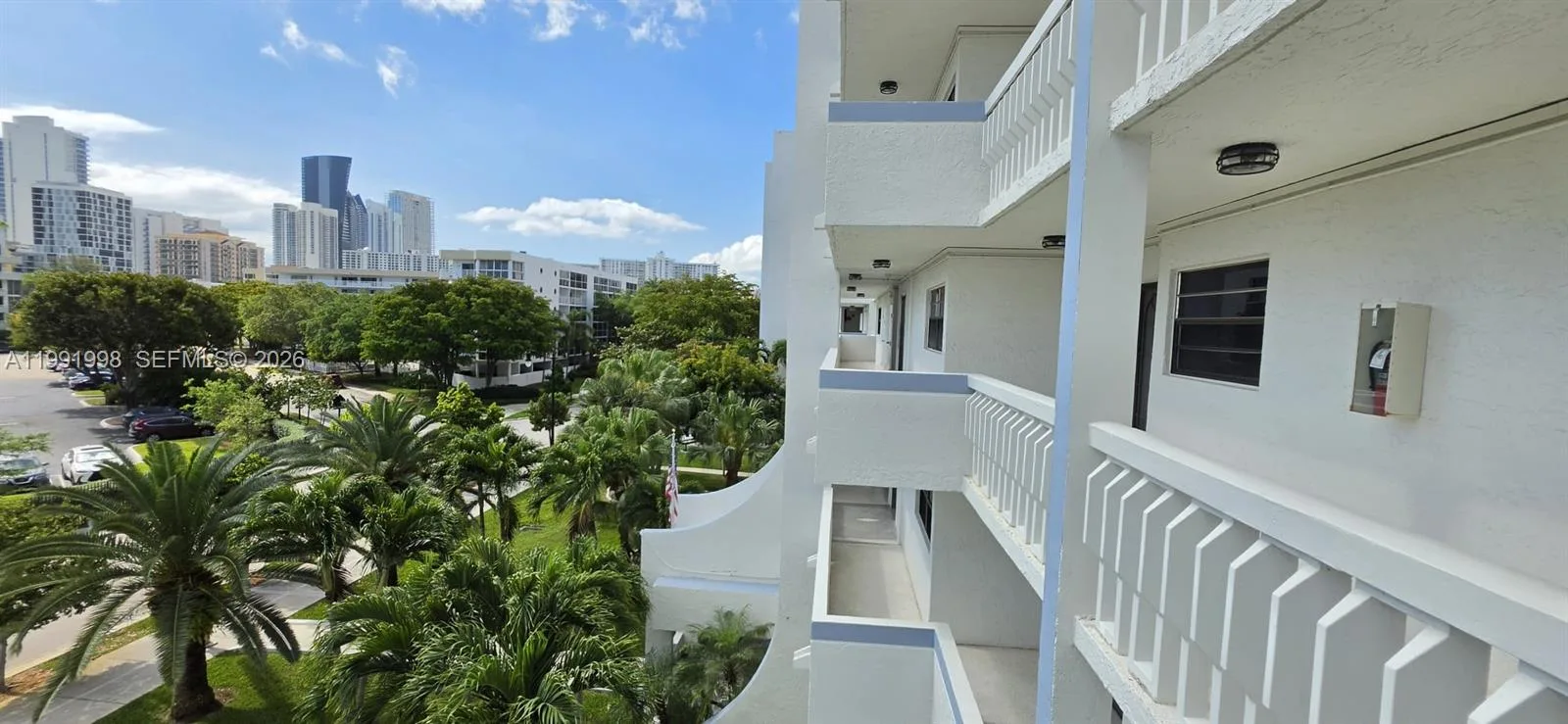 17900 N Bay Rd # 408, Sunny Isles Beach, FL 33160 photo 3