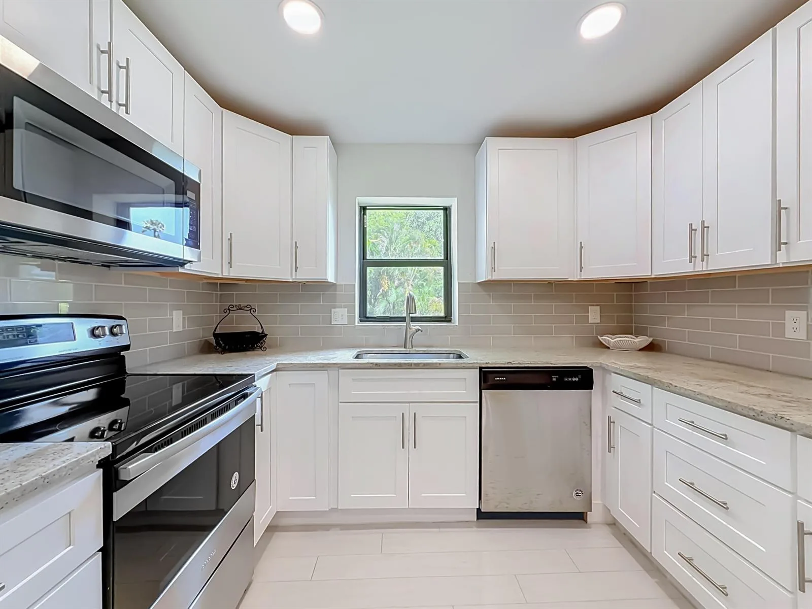 16300 Golf Club Road # 201, Weston, FL 33326 photo 8