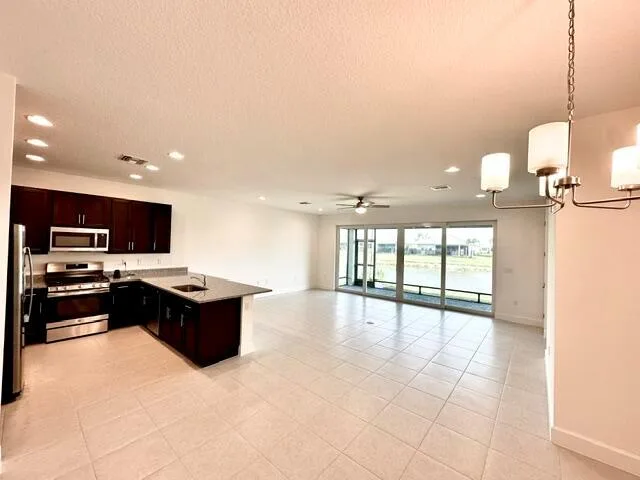 11785 SW Oceanus Boulevard, Port St. Lucie, FL 34987 photo 5