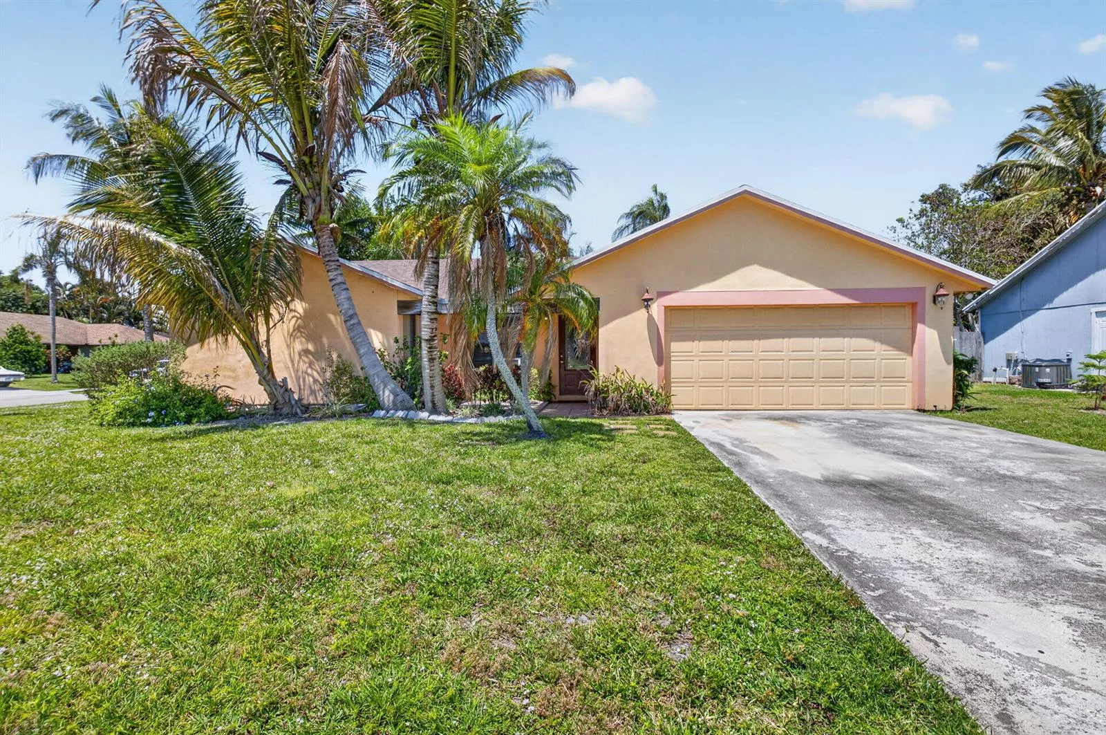 9389 Longmeadow Circle, Boynton Beach, FL 33436