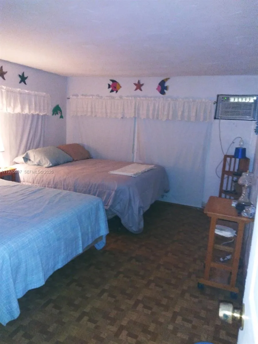 261 Burgundy Dr, Tavernier, FL 33070 photo 9