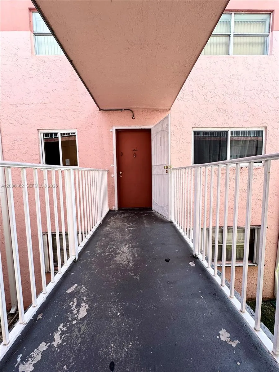 19729 SW 114th Ave # 250, Miami, FL 33157 photo 9
