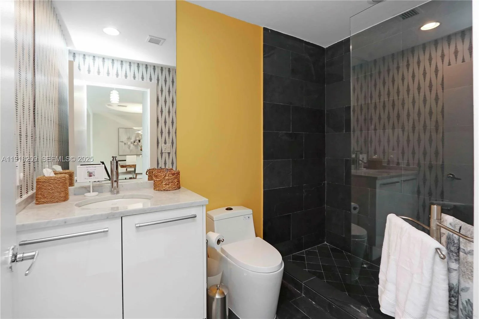 900 Biscayne Blvd # 2508, Miami, FL 33132 photo 12