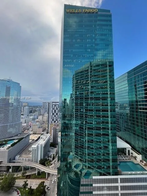 200 Biscayne Boulevard Way # 4014, Miami, FL 33131