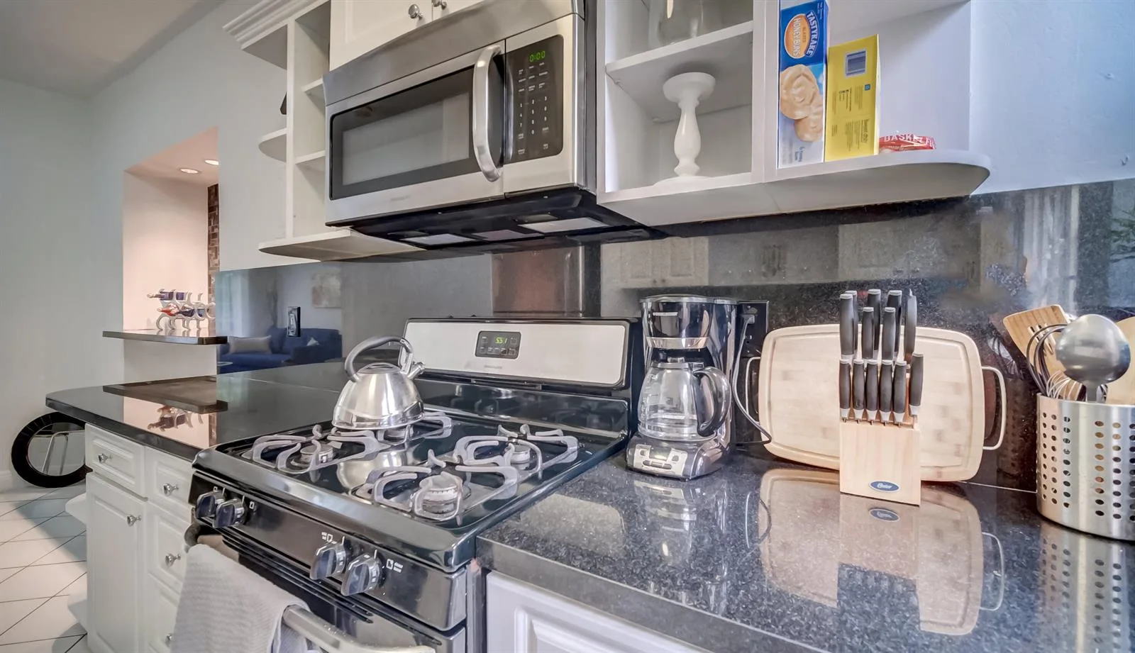 825 Jefferson Avenue # 2, Miami Beach, FL 33139 photo 7