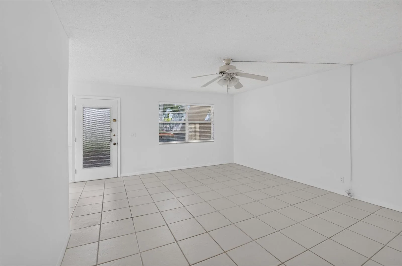 200 Normandy E # 200, Delray Beach, FL 33484