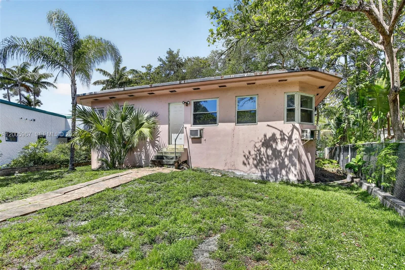 1126 SE 2nd Ave, Fort Lauderdale, FL 33316 photo 12