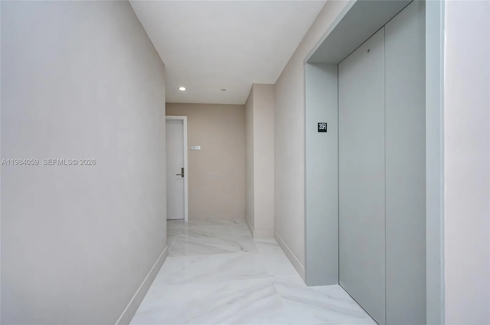 700 NE 24th St # 3504, Miami, FL 33137 photo 4