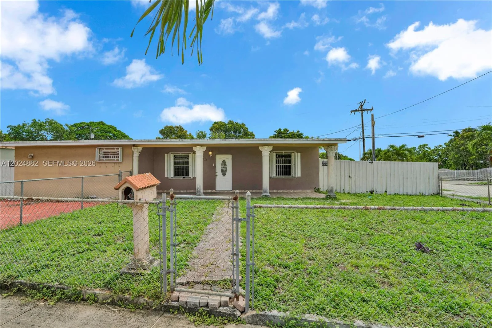 3651 W 2nd Ct, Hialeah, FL 33012