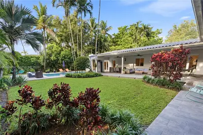 CORAL GABLES GRANADA SEC