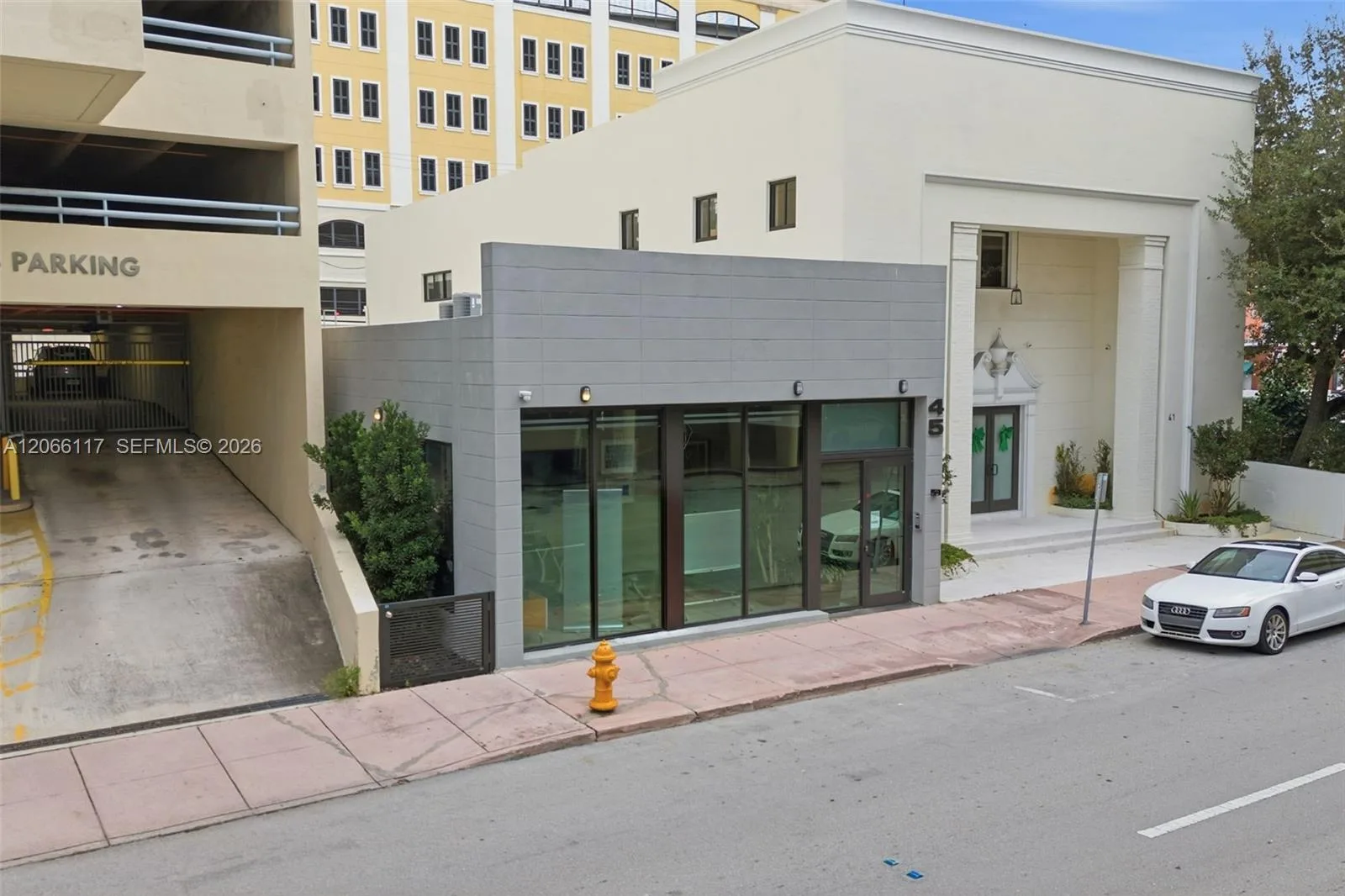 45 Valencia Ave, Coral Gables, FL 33134 photo 2