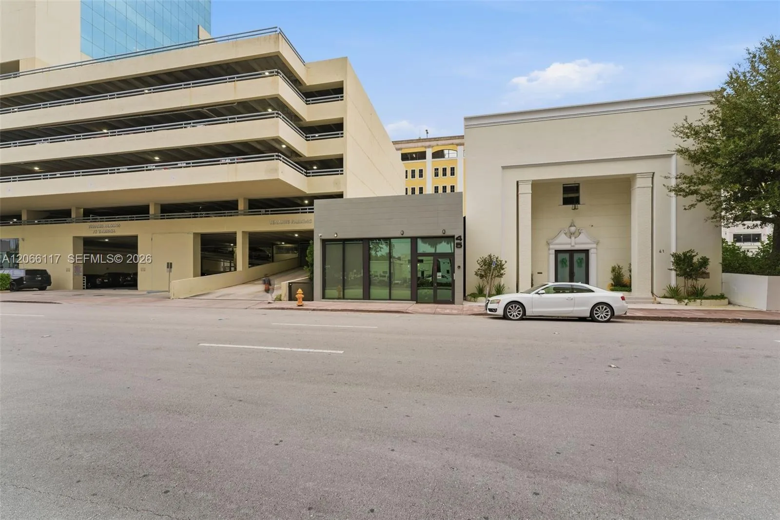 45 Valencia Ave, Coral Gables, FL 33134 photo 5
