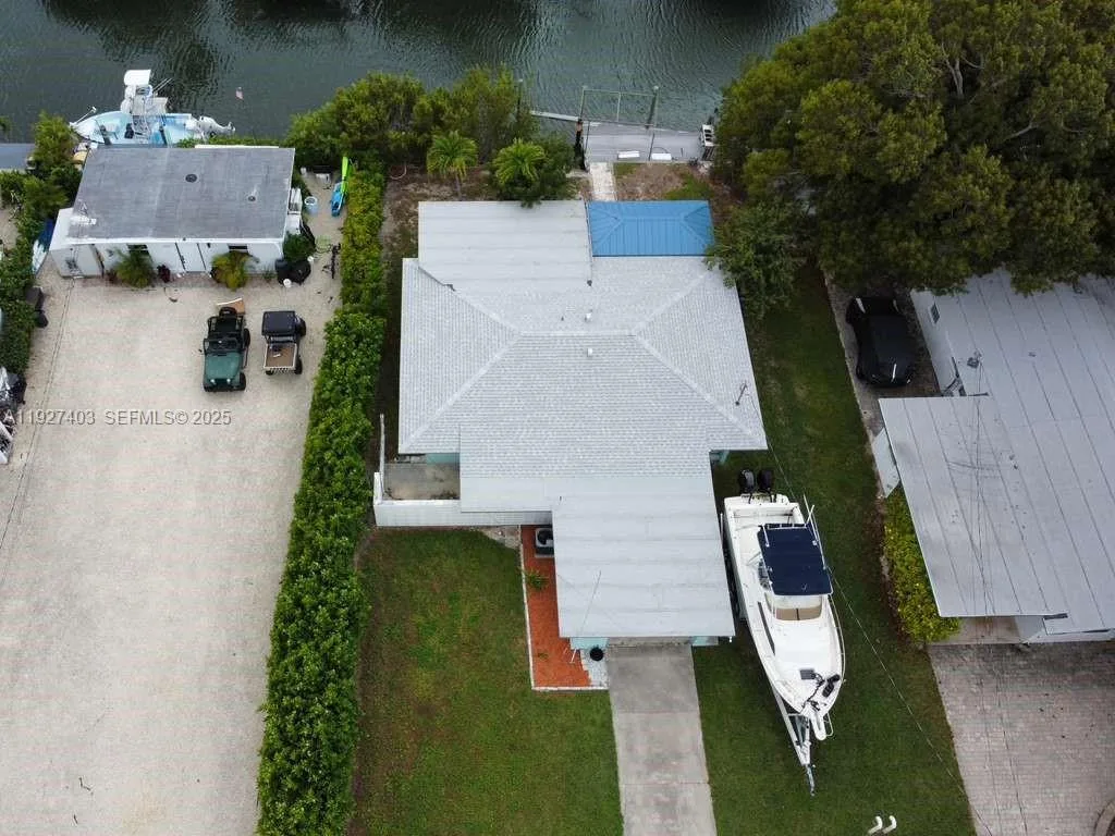 1403 Grouper Dr, Marathon, FL 33050 photo 6
