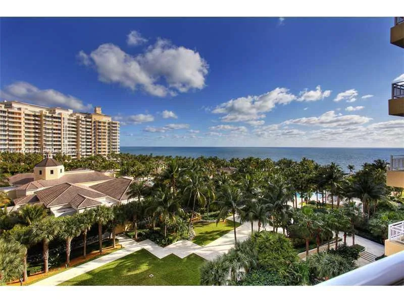 799 CRANDON BL # 807, Key Biscayne, FL 33149