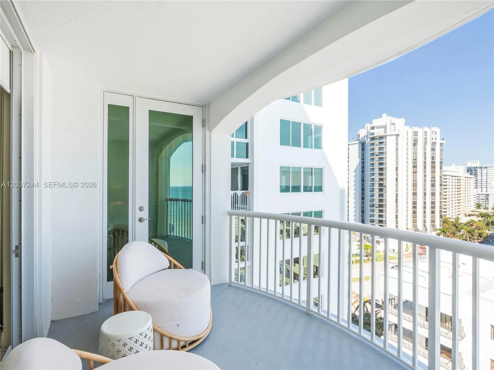 5401 Collins Ave # 1013, Miami Beach, FL 33140 photo 9